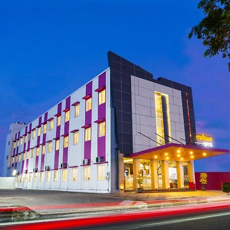 Midtown Xpress Sampit - Kalimantan Tengah Εξωτερικό φωτογραφία