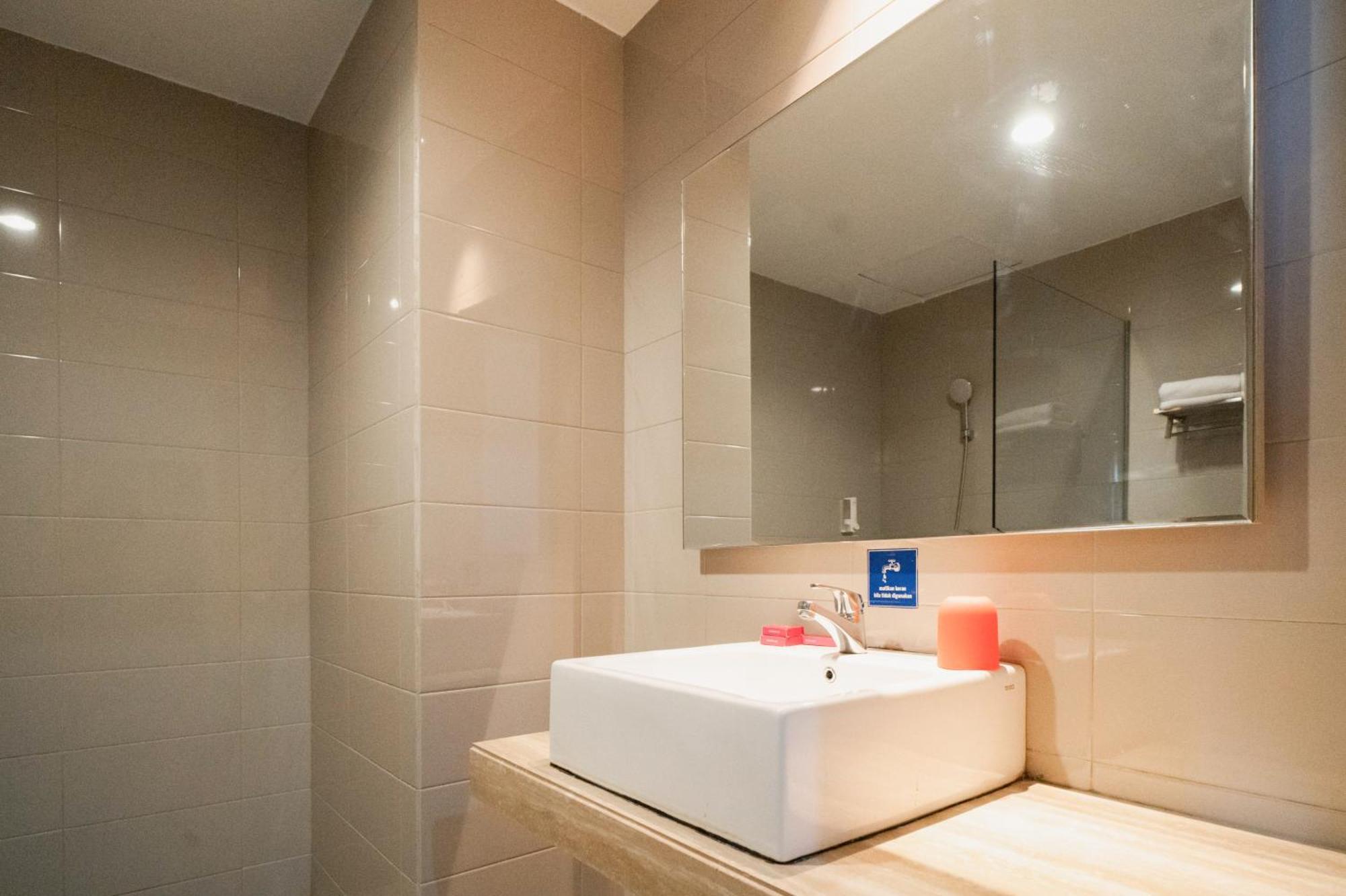 Midtown Xpress Sampit - Kalimantan Tengah Εξωτερικό φωτογραφία