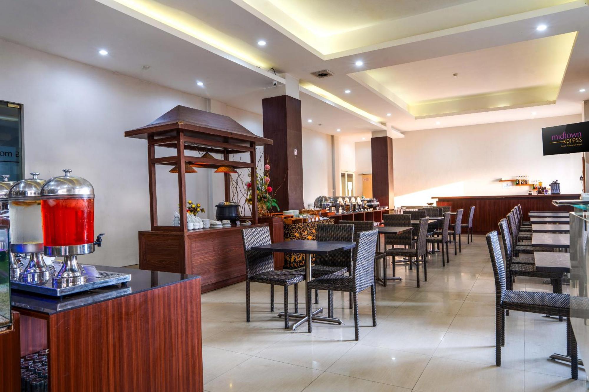 Midtown Xpress Sampit - Kalimantan Tengah Εξωτερικό φωτογραφία