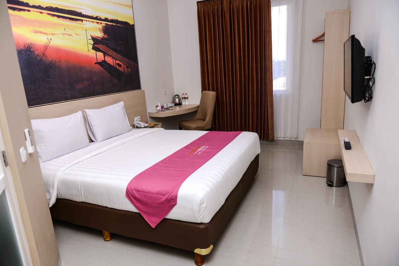 Midtown Xpress Sampit - Kalimantan Tengah Εξωτερικό φωτογραφία